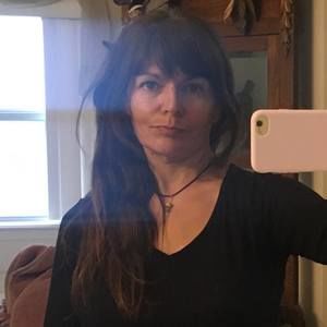 Meet your Posher, Claudia